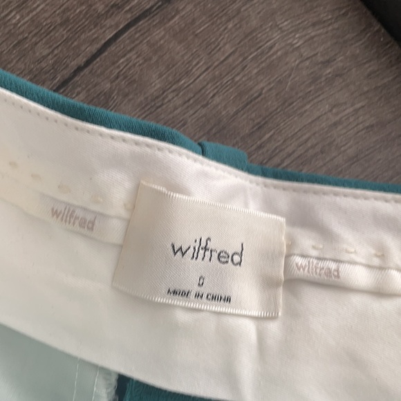 Aritzia Wilfred carrot pant - Picture 3 of 7